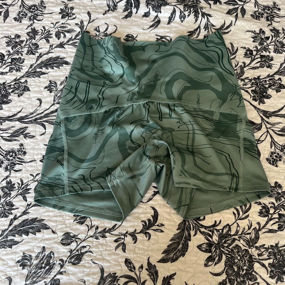 Gymshark Shorts size xs